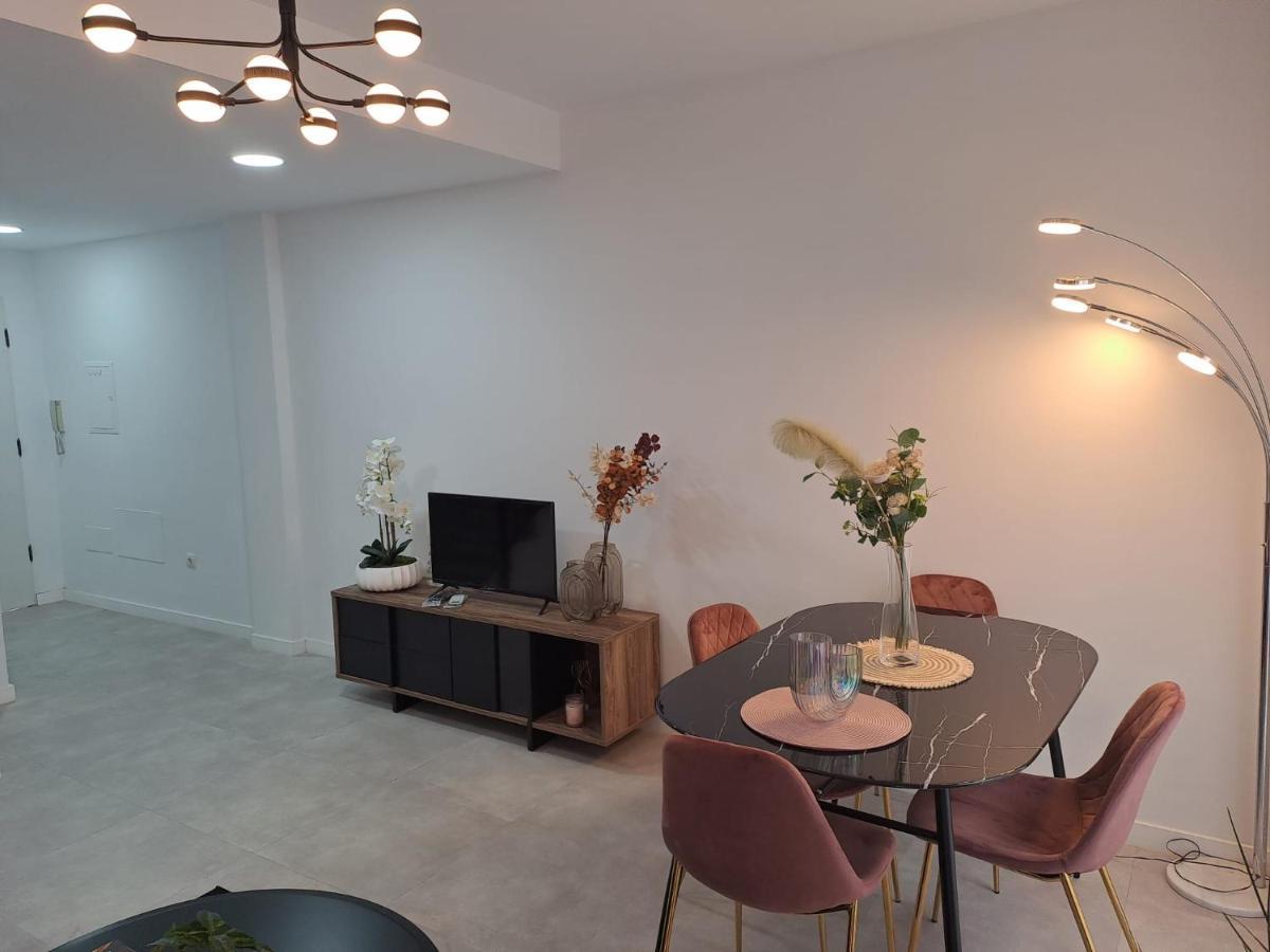 Apartamentos Jara 1C マラガ エクステリア 写真